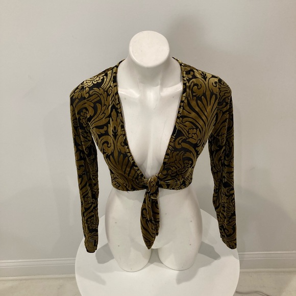NEW Boohoo Black Gold Damask Velvet Long Sleeve Tie Crop Top M - Picture 9 of 13